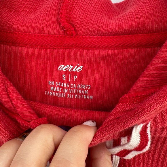 Aerie Red Ribbed Hooded Sweatshirt size Small - Picture 3 of 6